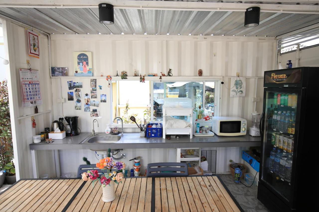 Day Off House Chiang Mai Near Walking Street 아파트 외부 사진